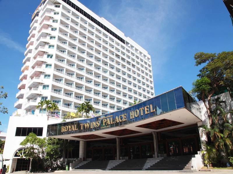 Royal Twins Palace Hotel Pattaya Exterior foto